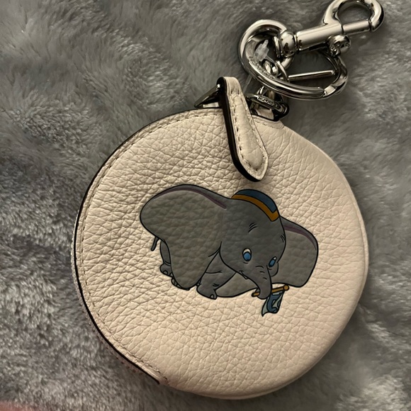 NWT! Coach Disney Dumbo 3 set - Picture 6 of 13